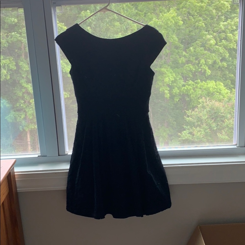 black lace dress